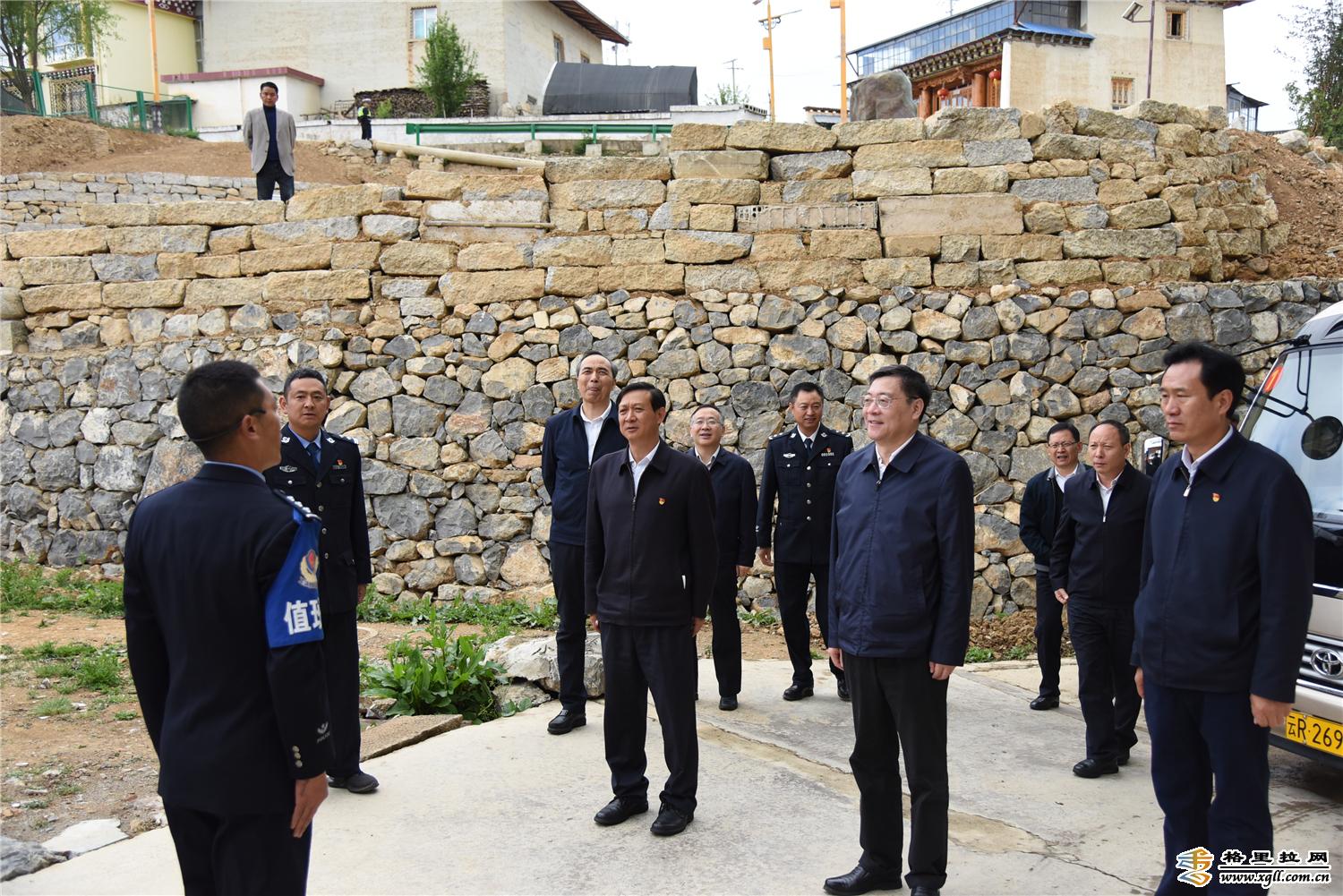 6d5218e3-e0dd-4858-b7b5-a0b137c77c9d_batchwm.jpg 6d5218e3-e0dd-4858-b7b5-a0b137c77c9d_batchwm.jpg