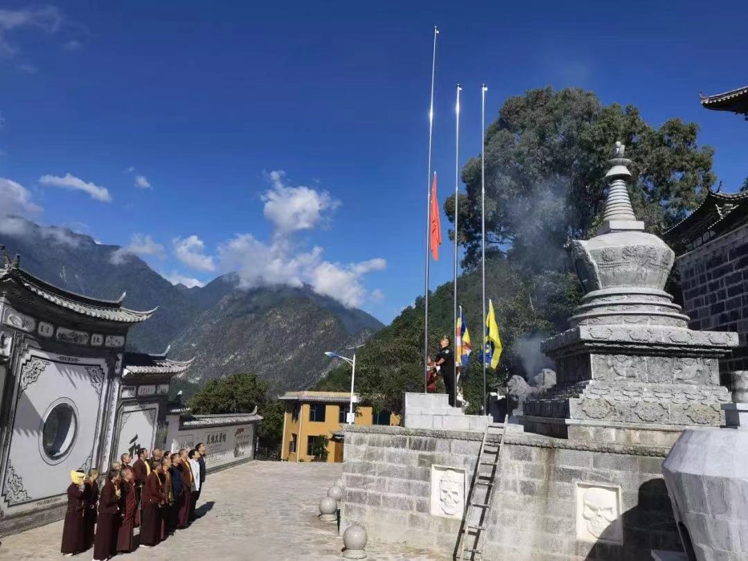 1664867956637005521.jpg 1664867956637005521.jpg