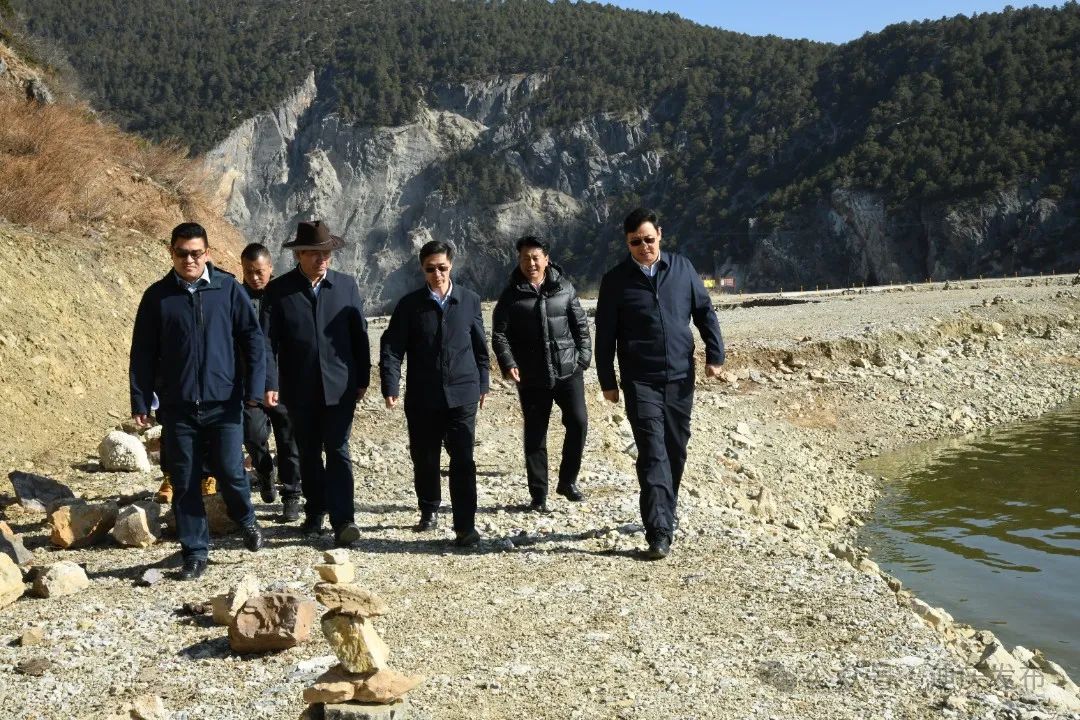 罗朝峰调研纳帕海生态环境综合治理工作时强调 坚持问题导向 坚决打赢污染防治攻坚战