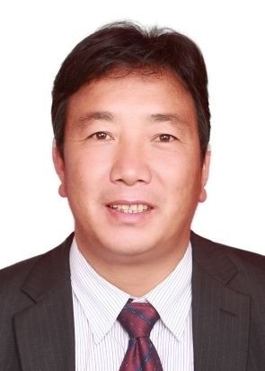 D:\办公室沙2018年材料\人事材料\干部档案专项审核表（最新）\处级领导照片\廖文才.JPG